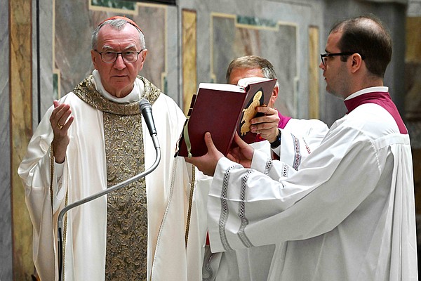20240826T1100 POPE BEIRUT EXPLOSION FAMILIES 1780973_t600