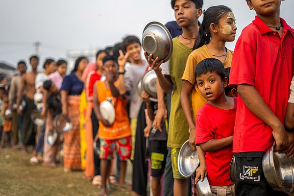 20250403T1115 MYANMAR EARTHQUAKE CRS 1792823_CIfOtWO_t600