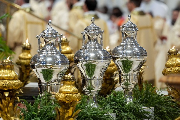 20250417T0615 VATICAN CHRISM MASS 1793594_t600
