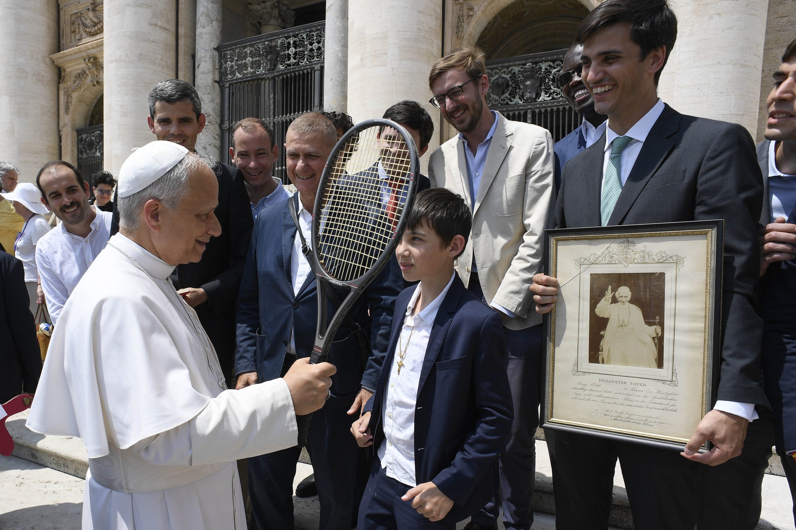 20250618T1010 POPE AUDIENCE PARALYTIC 1799602