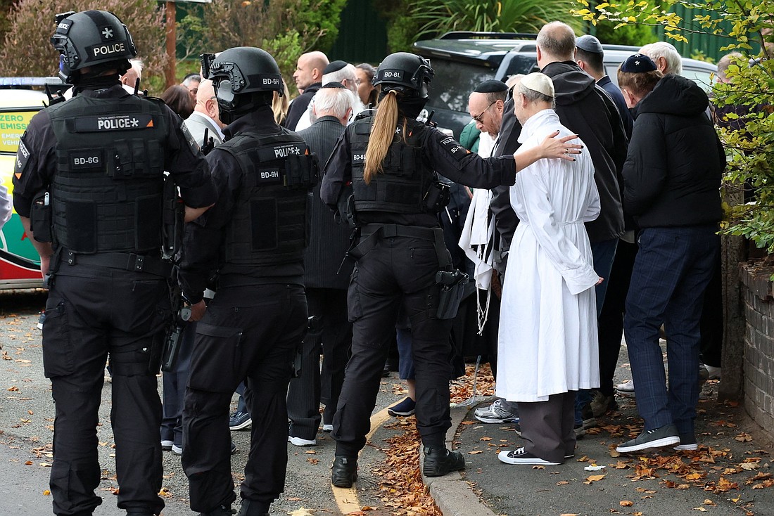 20251003T0400 MANCHESTER ATTACK BRITISH SYNAGOGUE 1805241_t1100