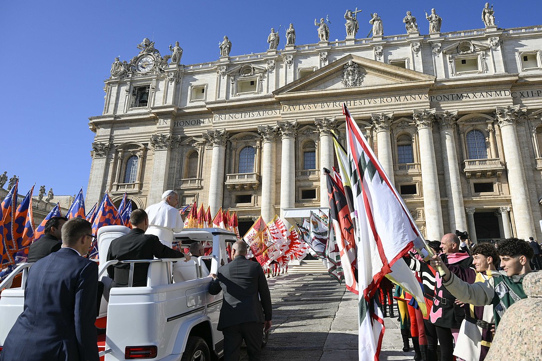 20251108T0800 POPE AUDIENCE WORK 1807569_t1100