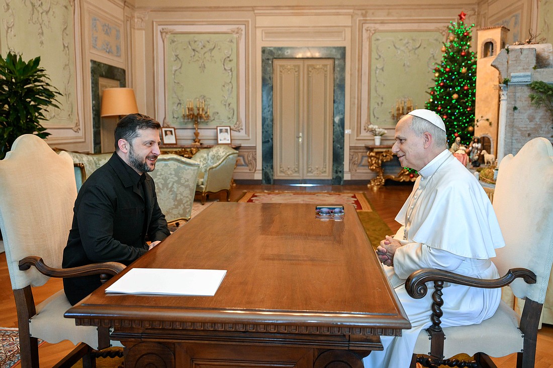 20251209T0730 VATICAN POPE ZELENSKYY 1809242_t1100