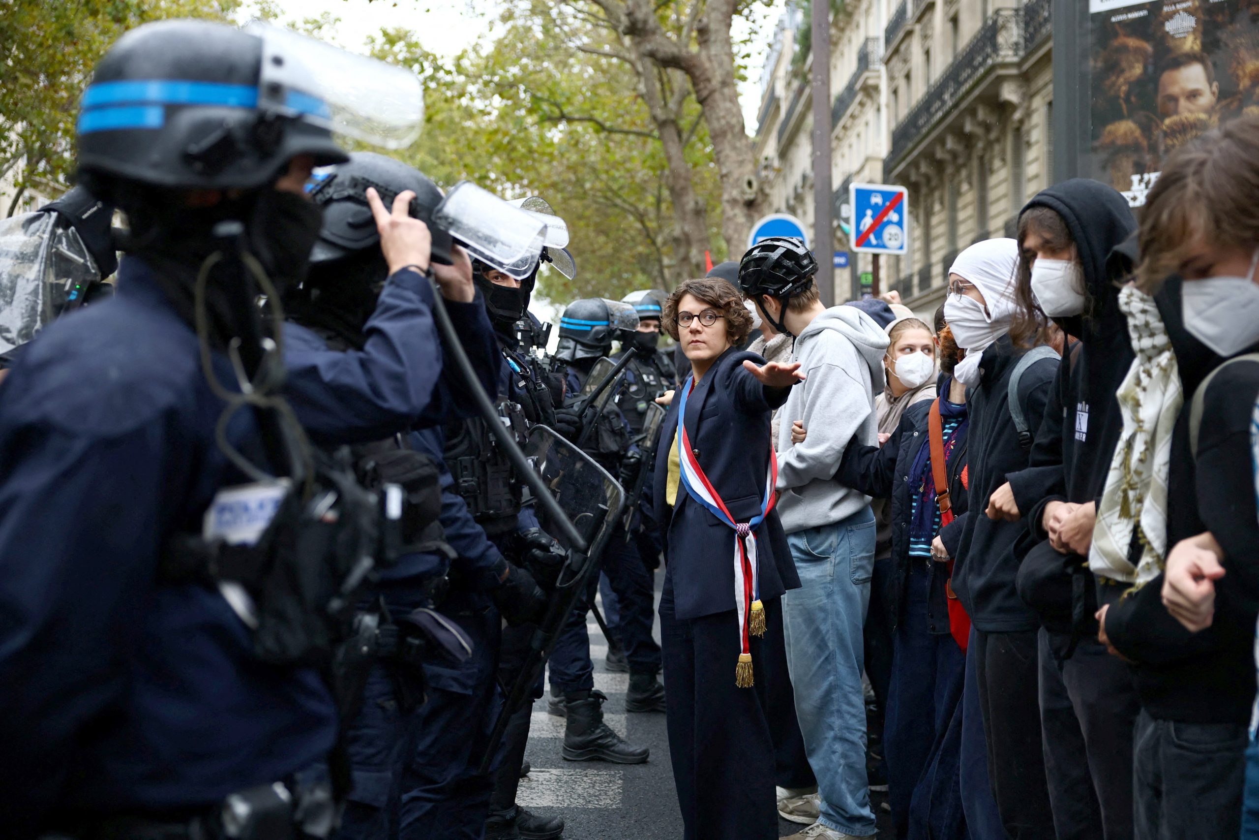 2026 10 07T094940Z_1459618418_RC29YNA1AGBT_RTRMADP_3_FRANCE PROTEST
