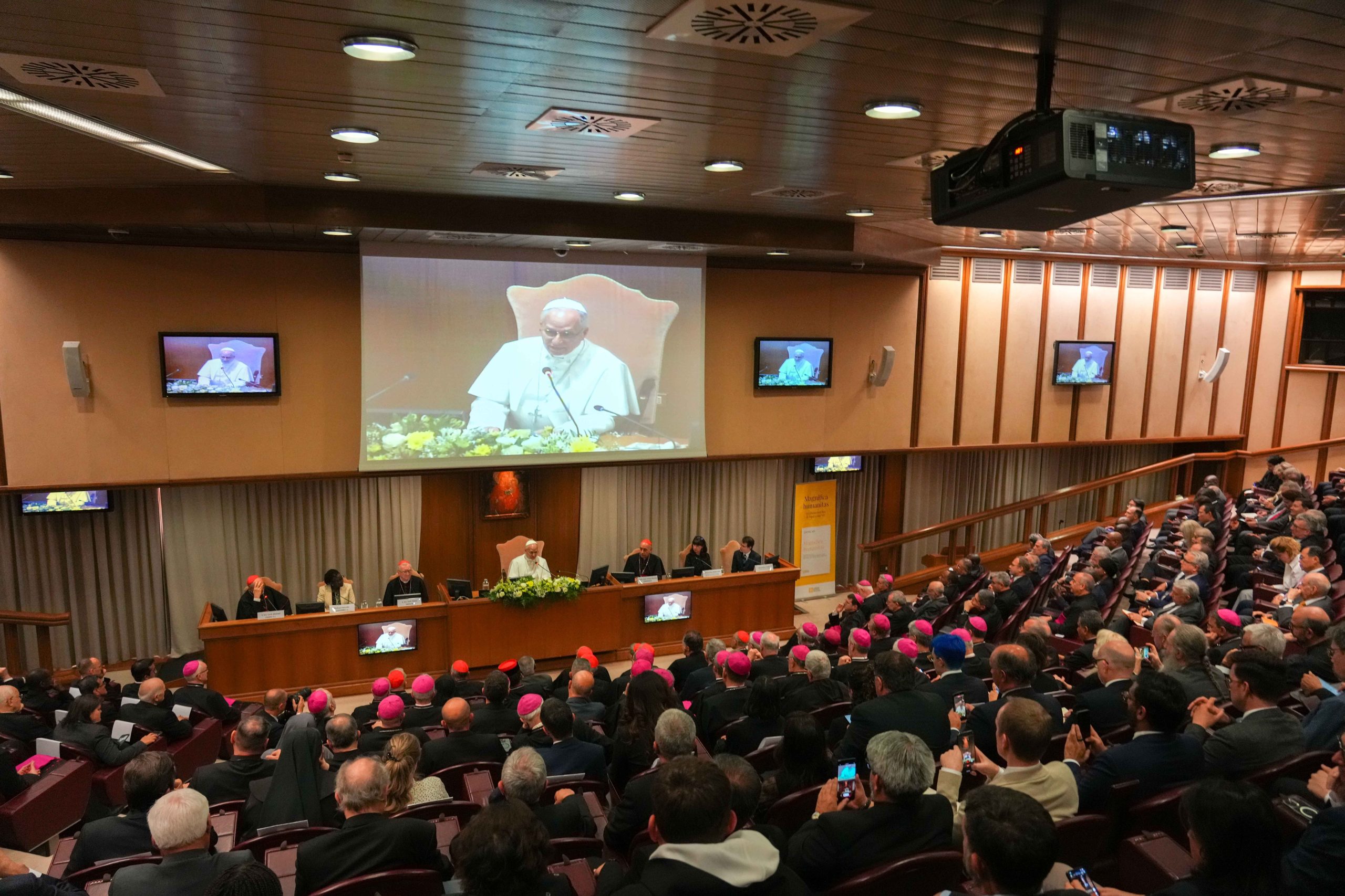 20260525T1330 POPE ENCYCLICAL PRESSER 1820359 1