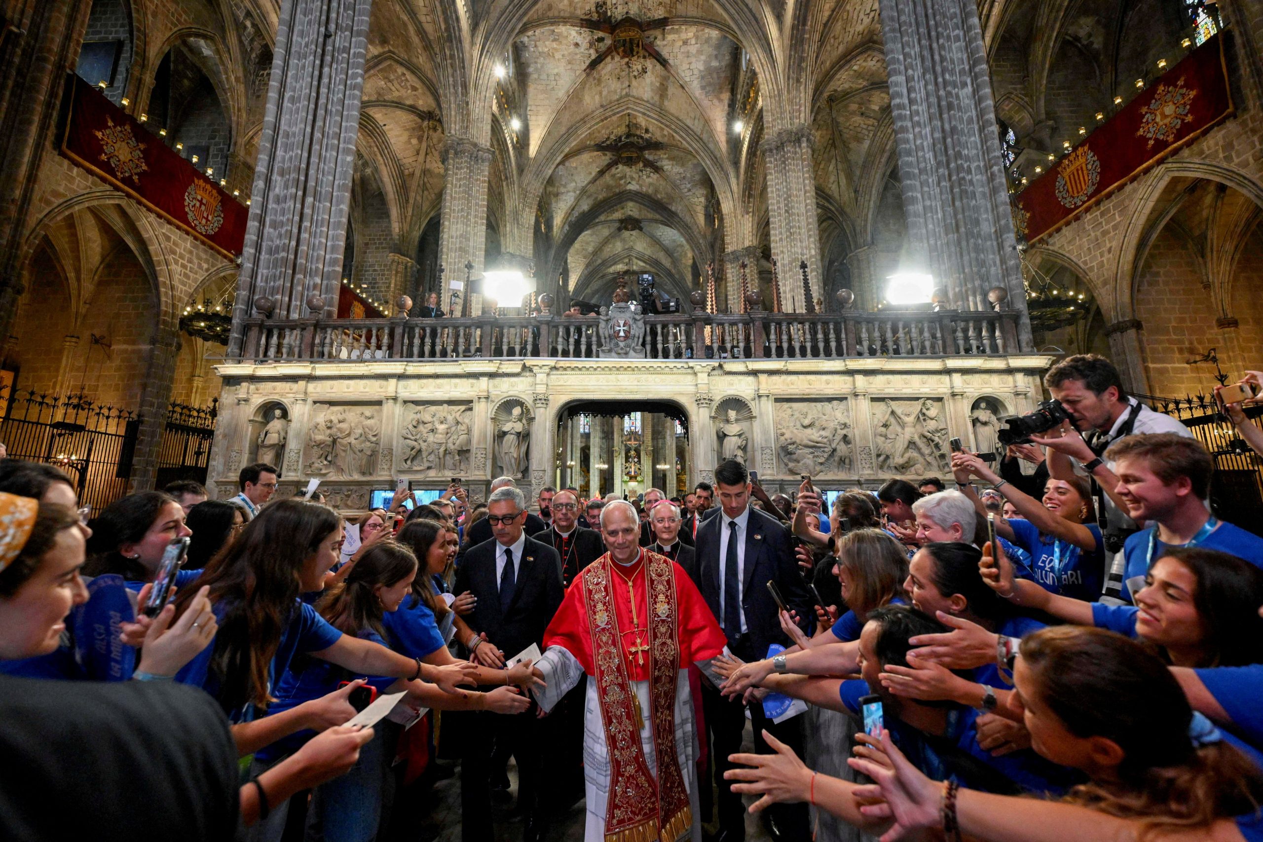 20260618T1400 POPE SPAIN WRAP COLUMN 1822039
