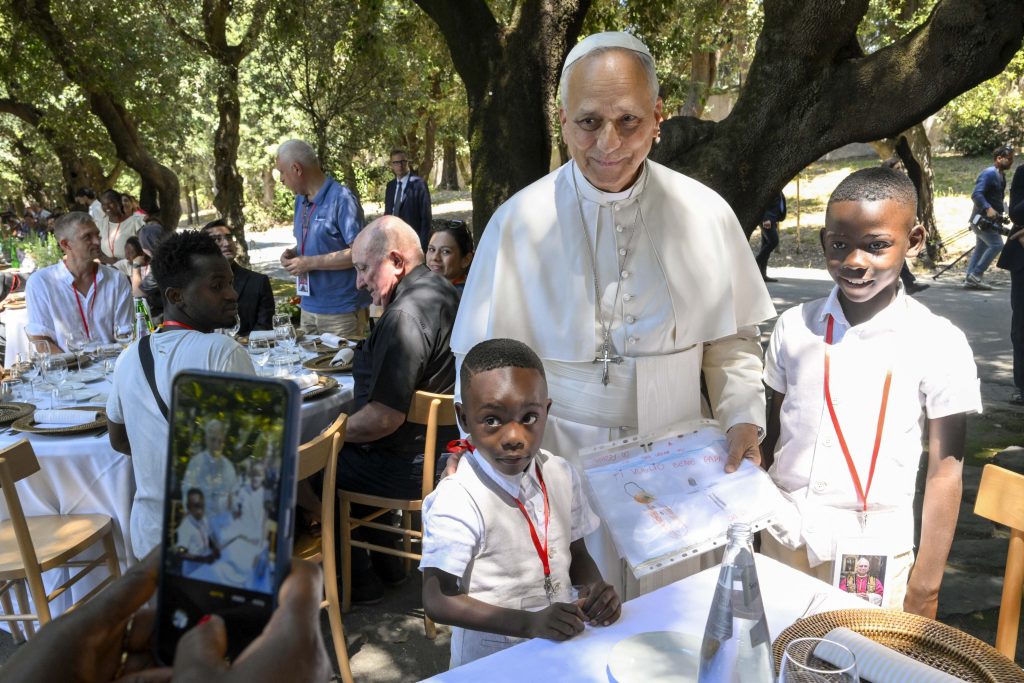 20260711T1215 CASTEL GANDOLFO POPE LUNCH POOR 1823329