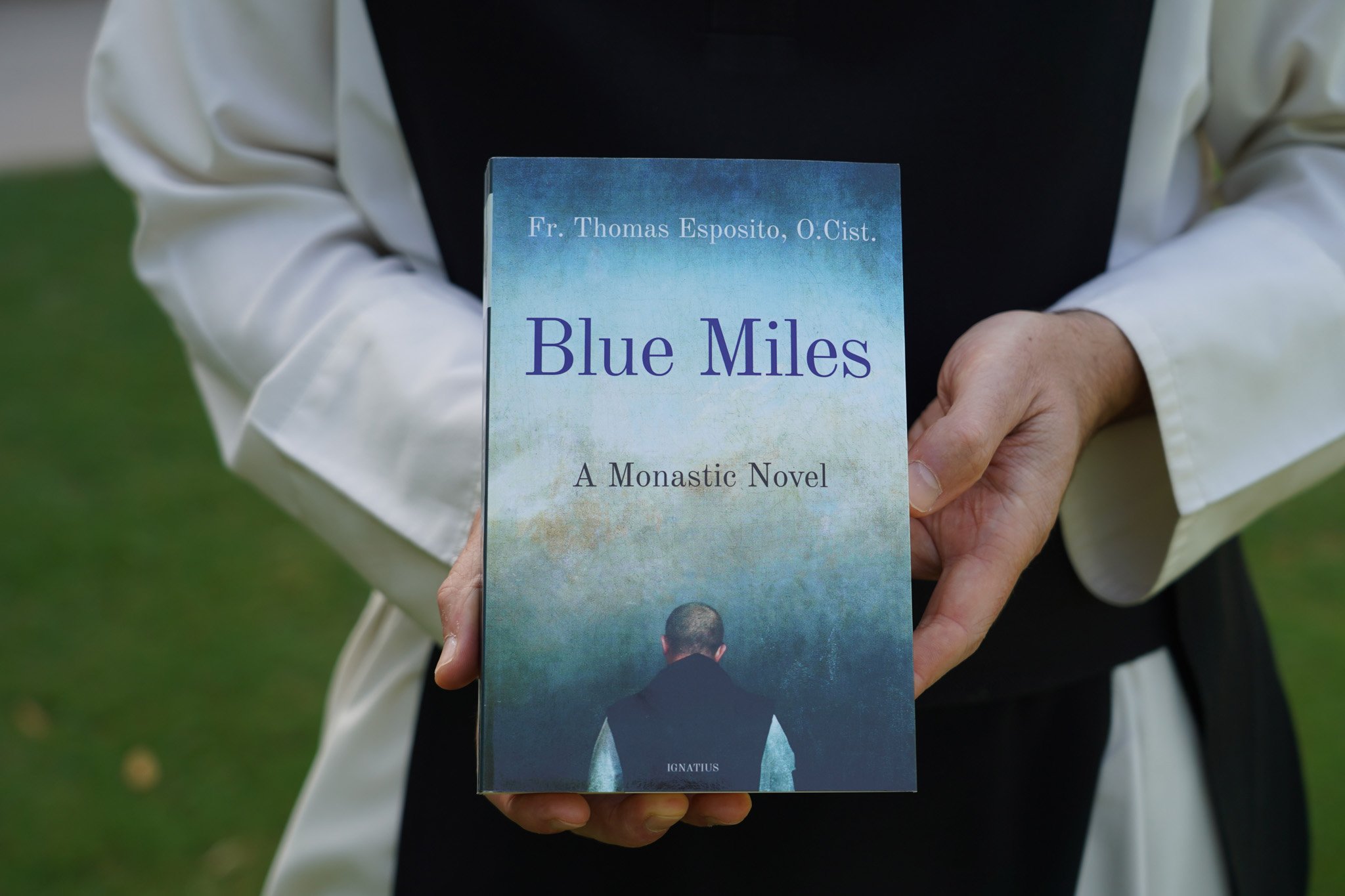 20260825T0600 CISTERCIAN MONK DEBUT NOVEL 1825024