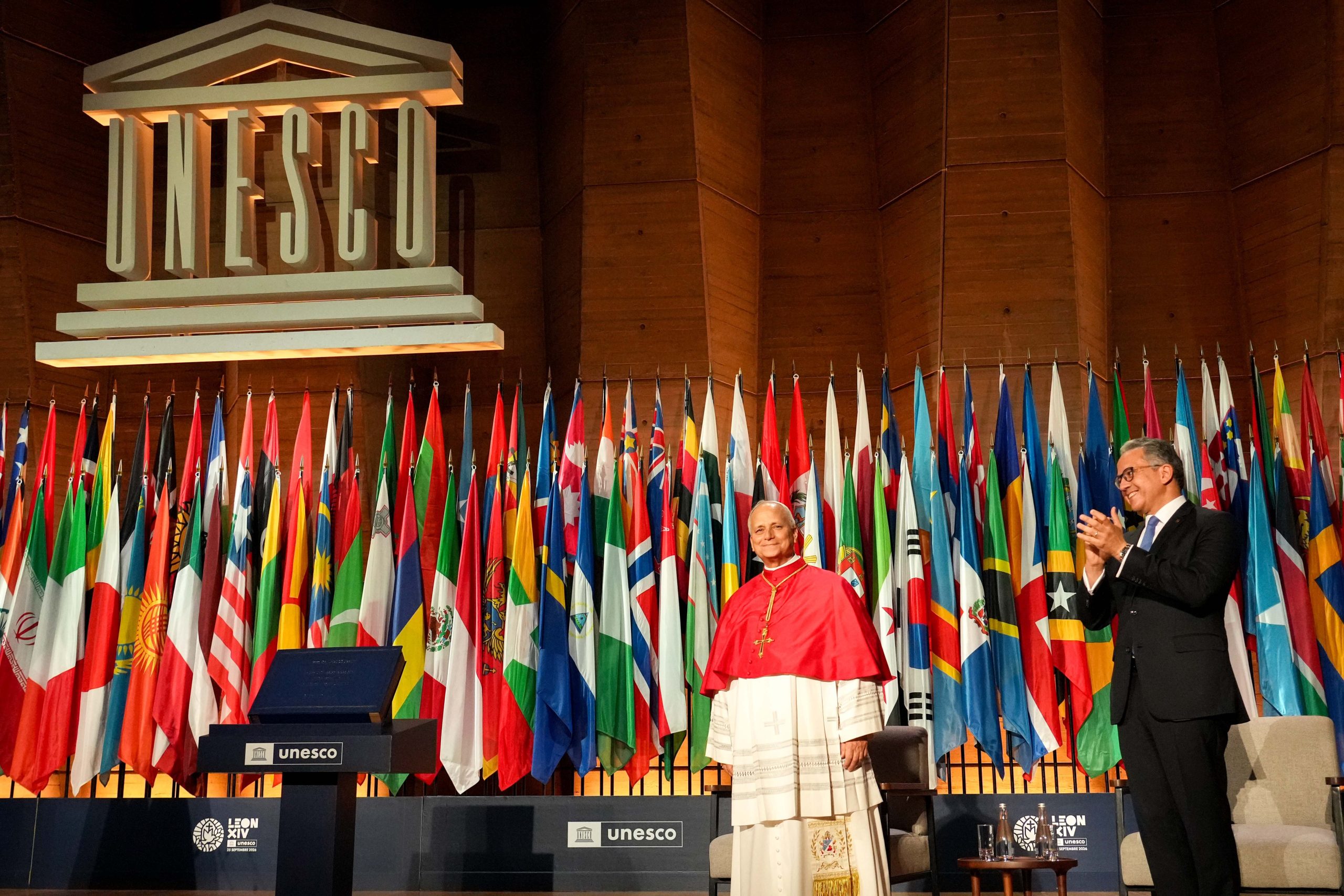 20260925T1625 POPE PARIS WRAPUP 1827057