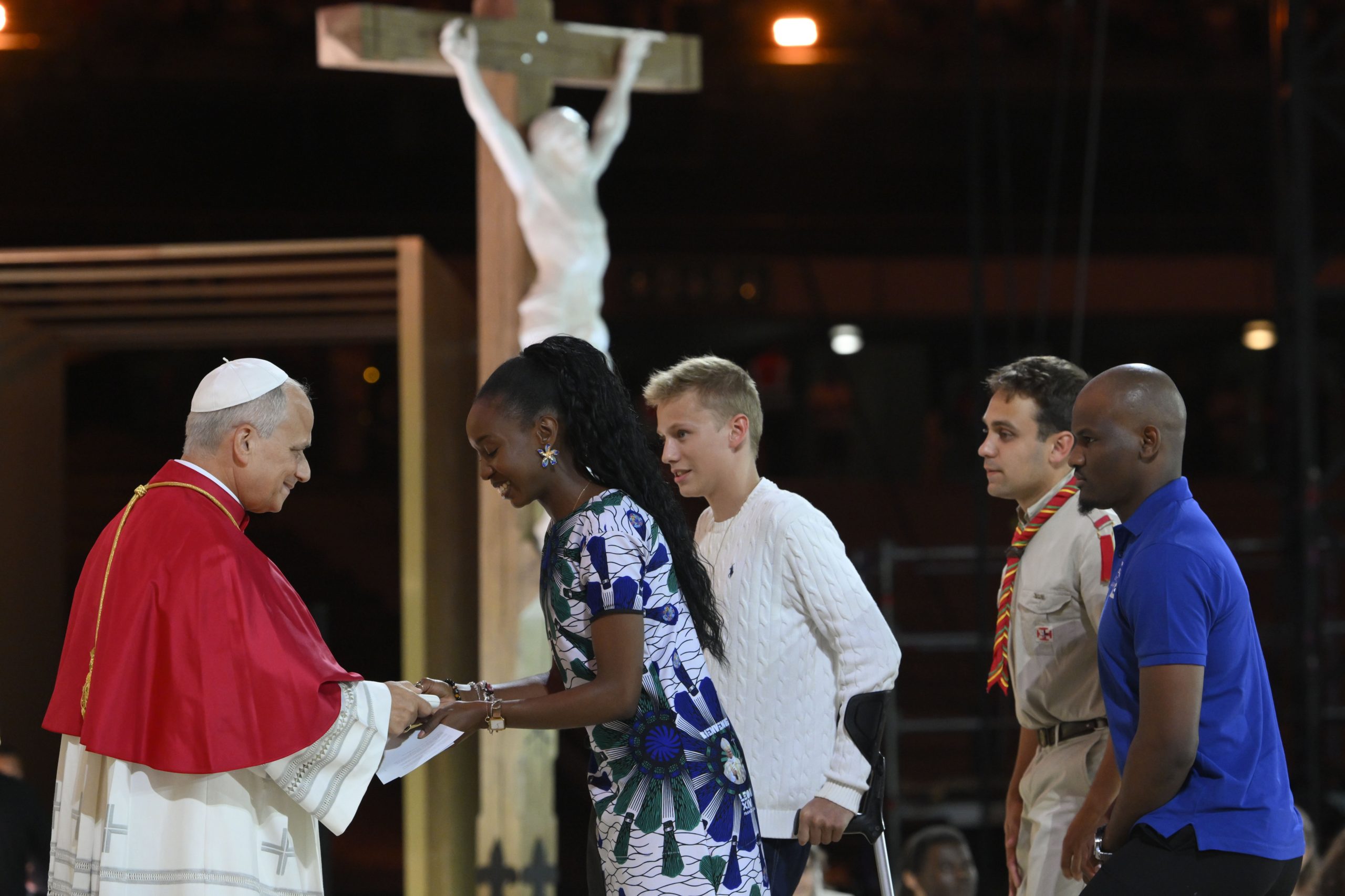 20260925T1815 POPE FRANCE YOUTH VIGIL 1827087 1 1