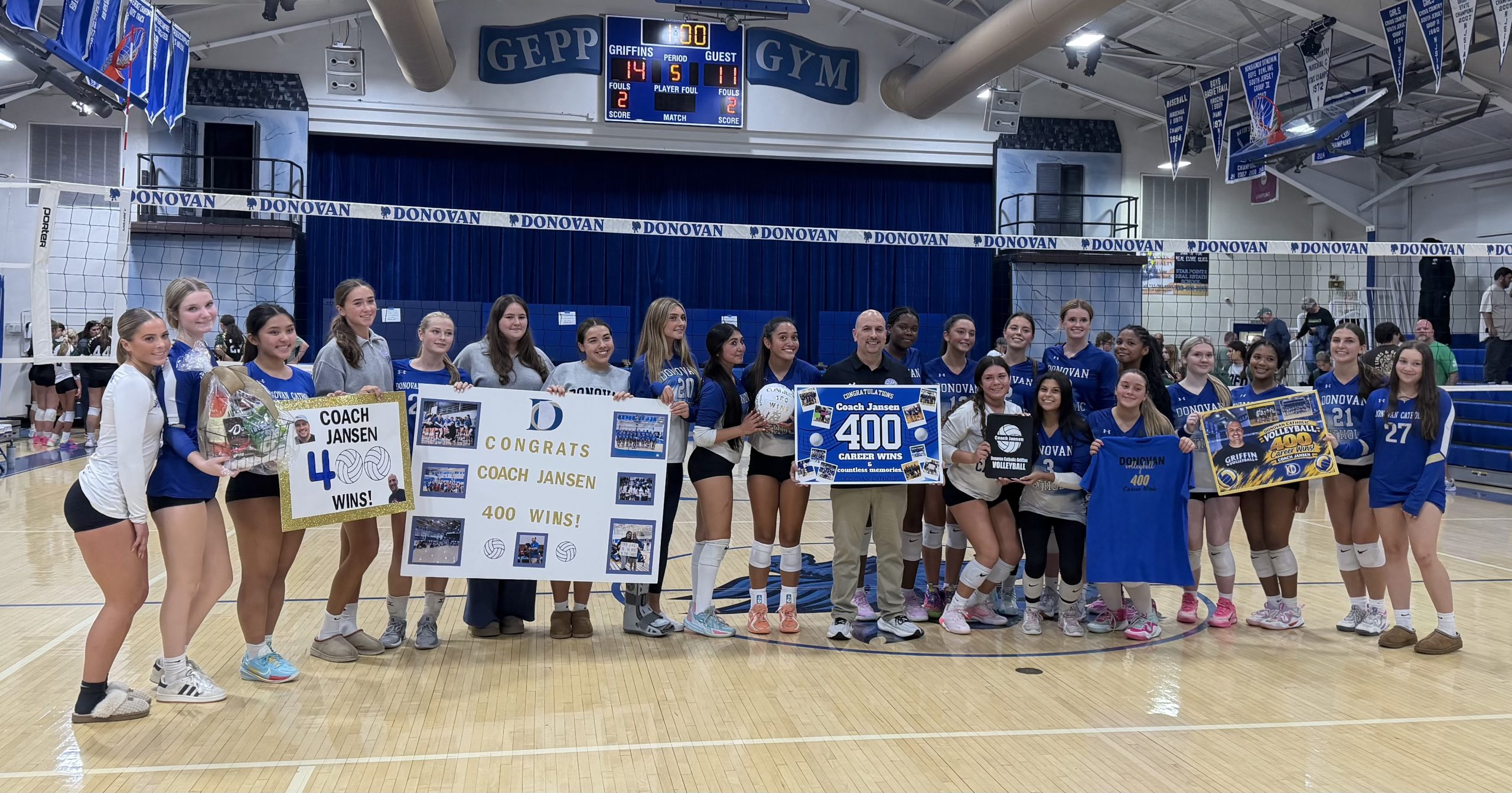 SPORTS DonCath girls volleyball 10 16 26