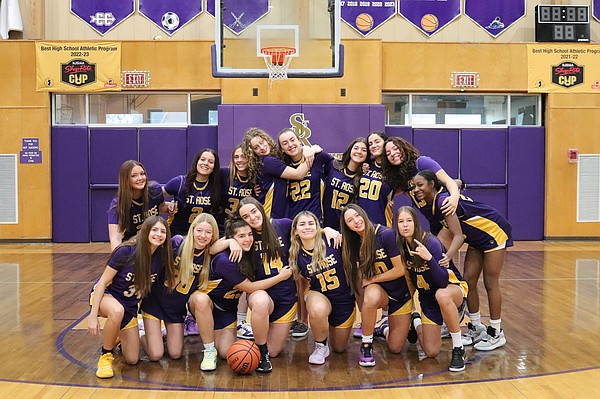 SPORTS St._Rose_girls_BB_team_t600