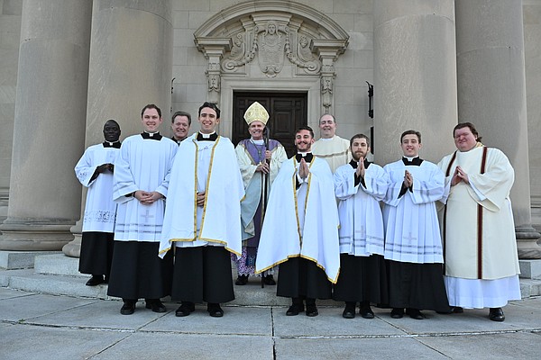 VOCATIONS20 St_Charles_visit1_t600