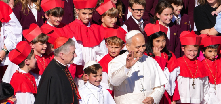 Chicago students send Pope Leo a White Sox care package after cancer surgery
