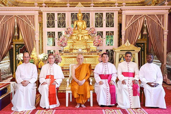 buddhists_t600