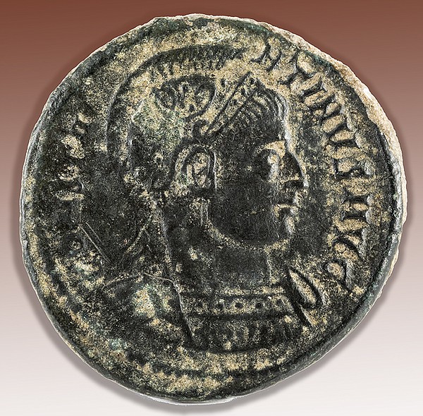 one_roman_coin_BG_freepik_t600